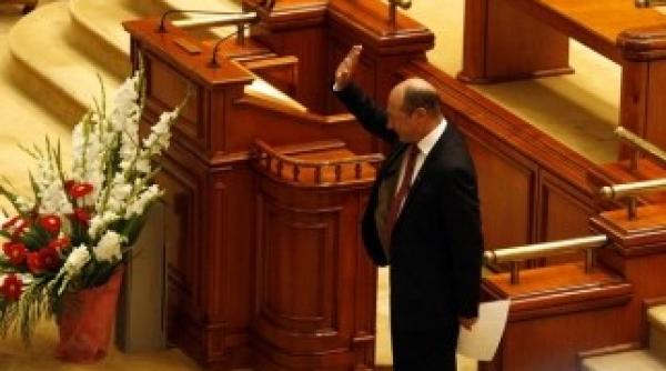 de ce a boicotat usl citirea in parlament ce greseala ar putea face basescu