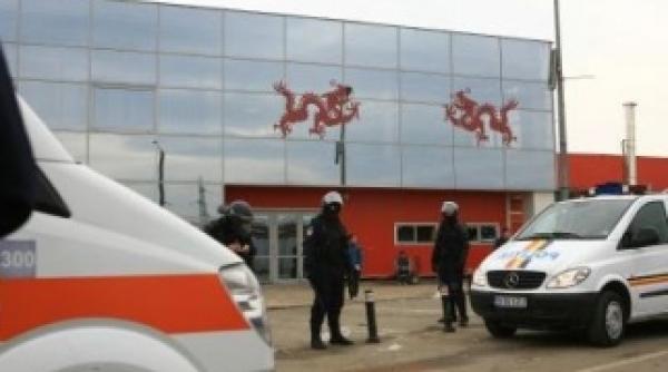 descinderi in forta la dragonul rosu