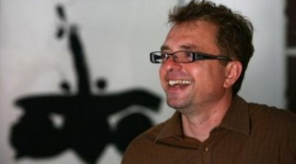 viorel gaita se va lupta cu buzdugan pentru cele mai tari farse