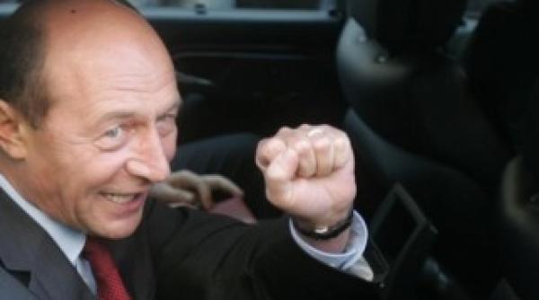 ce joc psihologic a facut basescu la discursul in fata diplomatilor