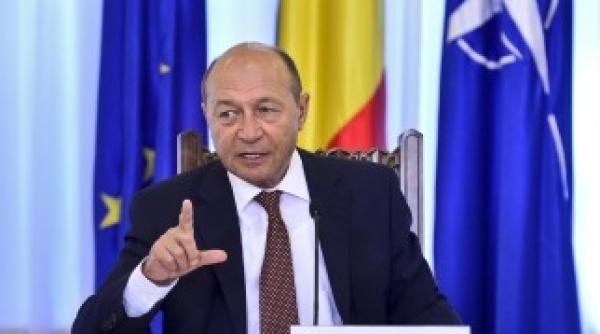 de ce vrea basescu linie telefonica directa cu ambasadorii