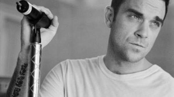 robbie williams isi lanseaza noul album take the crown