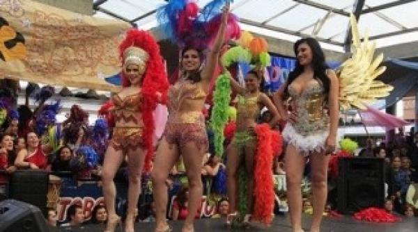 detinutele din columbia participa la un concurs de frumusete