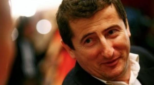 cartianu lui ponta scuze sau proces pentru salariul de 7000 euro