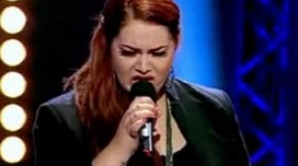 ea a cantat mai bine ca lady gaga moga smiley si brenciu fascinati