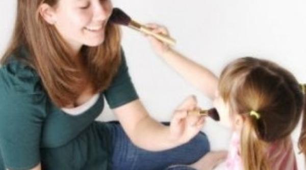 bonele poliglote sunt la mare cautare vezi ce salarii se ofera