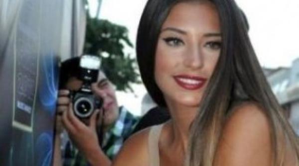 cum arata antonia abia trezita din somn si nemachiata