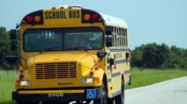 eleva impuscata mortal de un coleg