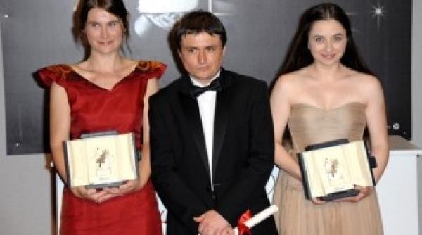 le figaro dupa dealuri un film al dracului de bun