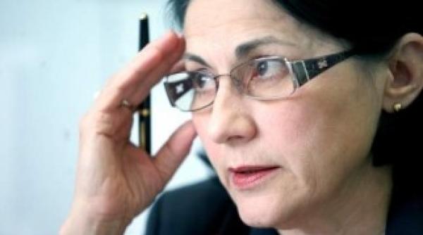 ecaterina andronescu nu i va retrage titlul de doctor lui ponta
