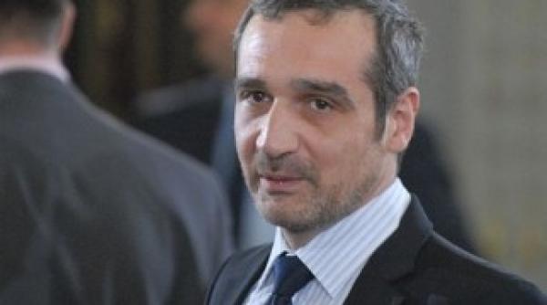 lazaroiu despre ponta l am confundat cu un pisic zgribulit