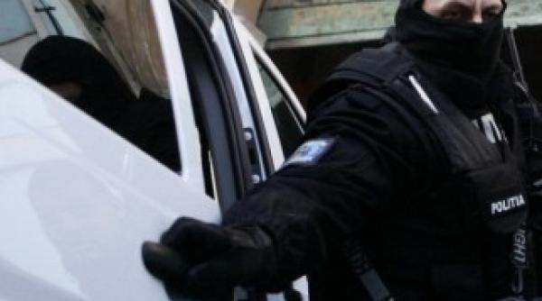 cine este denuntatorul in dosarul fraudelor bancare