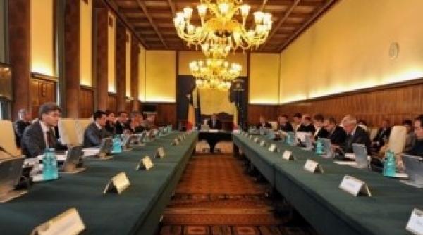 schimbari la cabinetul ponta ii trei ministri au ramas fara portofolii devenind ministri delegati