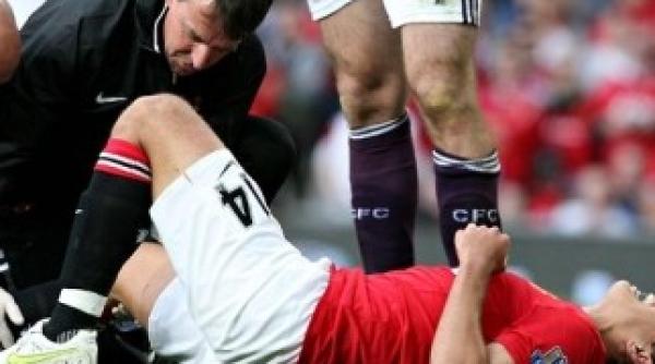 topul celor mai dure contacte din fotbal in 2012 video socant