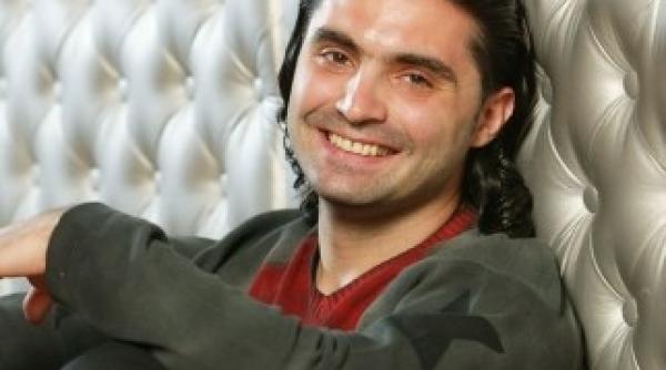 imagini cu sora vitrega a lui pepe vezi daca seamana