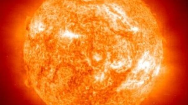 cercetatorii au elucidat misterul fierbinte al soarelui