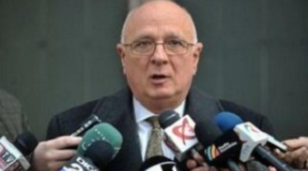 rusanu ataca fmi pentru masurile de privatizare propuse