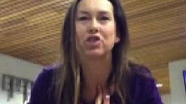 atac rasist britanic la spital vezi ce reprosuri au suportat doua studente