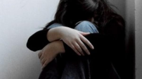 la 9 ani a devenit mama vezi ce varsta are tatal