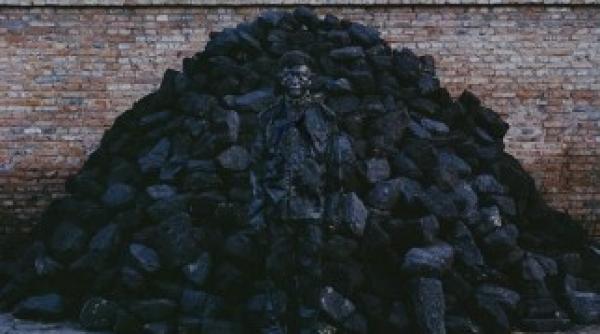 ascuns in oras vezi cum arata omul invizibil