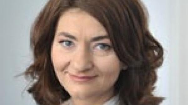 procurul olaru dansand cu ursii lui camataru