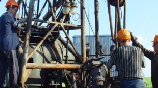 cum scot gazele de sist turismul de pe lista veniturilor publice si private