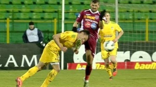 fault criminal in liga i cadu i a rupt 5 dinti unui adversar video