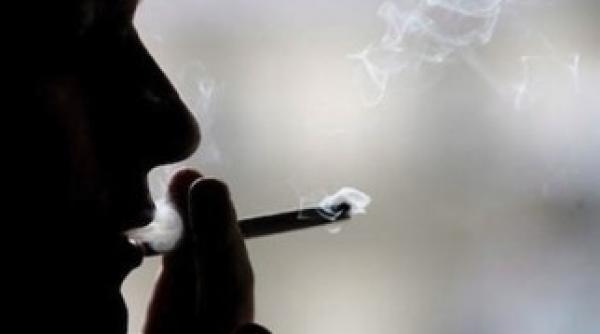 gramatica de vina ca romanii sunt cheltuitori si fumeaza mai mult