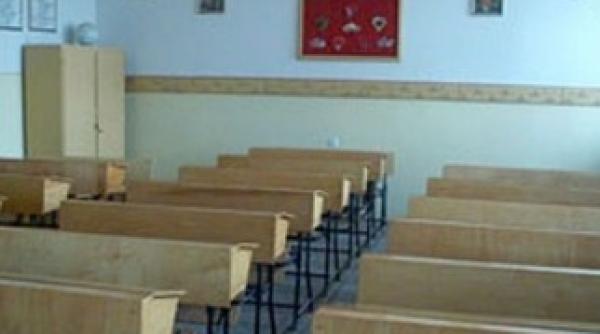 masuri dure impotriva chiulangiilor din scoli