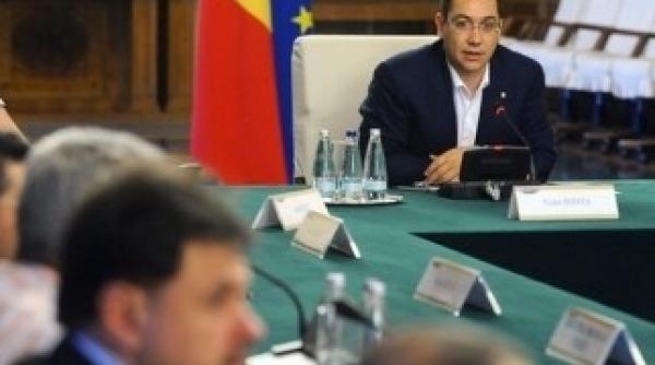 ponta revoltat de salariul mult prea mare al directorului postei