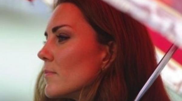 ducesa kate in disputa cu regina elisabeta a ii a vezi motivul