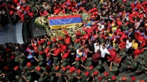 cine este expertul care vrea sa l imbalsameze pe hugo chavez