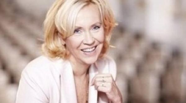 agnetha fosta membra abba si a reinceput cariera solo video