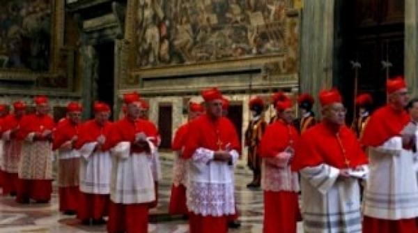 de ce vor duce lipsa cardinalii pe perioada conclavului