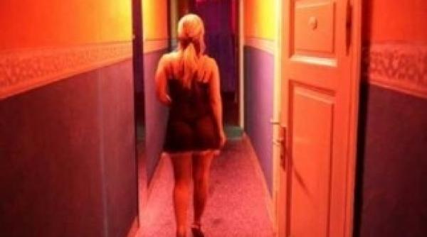 droguri prostitutie si hiv plicul nu este vis si noaptea nu este bogatie