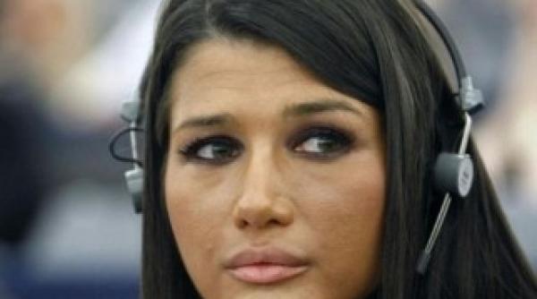 elena basescu in pe mcv e un medicament pentru romania