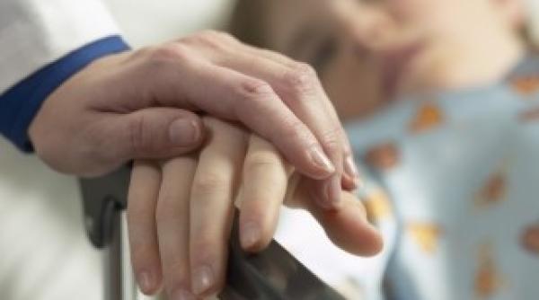 atentat rasist in italia copil roman mort politia act de razbunare