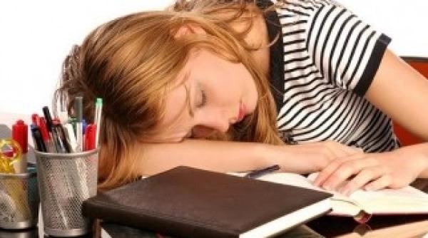 vezi care sunt adevaratele motive pentru care te simti obosit