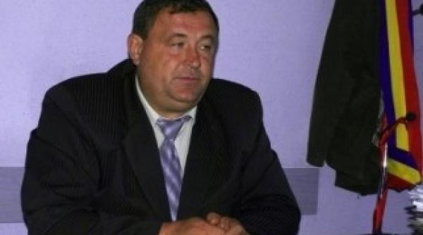 primarie executata silit de un magazin pentru pufuleti si acadele