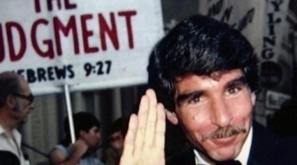 a murit actorul din cel mai cunoscut film porno cum arata in 1972