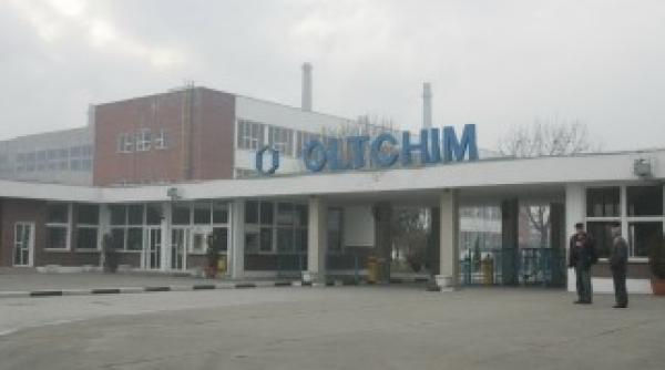 peste 200 de angajati de la oltchim au blocat dn 64