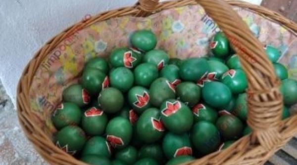 campanie de pastele catolic oua verzi cu sigla udmr