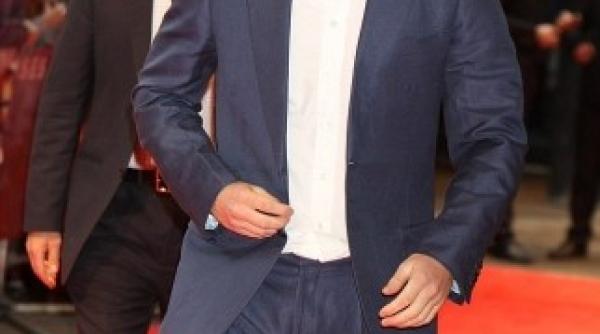 printul harry de la iubirea secreta cu o vanzatoare la iubirile mondene