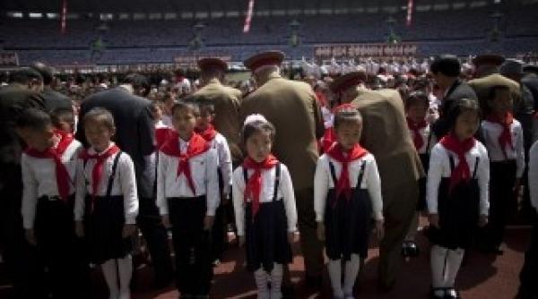 cum isi otraveste coreea de nord copiii galerie foto