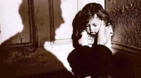 parintii isi pot bate copiii daca cei mici se simt iubiti spun cercetatorii