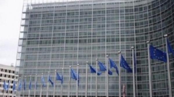 comisia europeana o prima reactie privind micii din romania