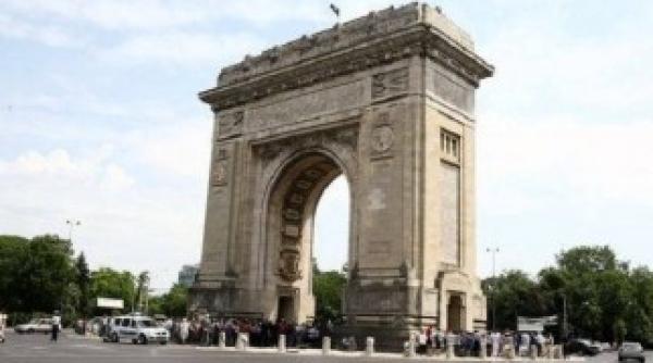 arcul de triumf deschis vizitatorilor vezi programul