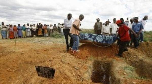 inexplicabil o femeie s a transformat in barbat dupa ce a murit