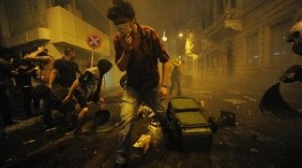 erdogan respinge primavara turca un protestatar impuscat mortal