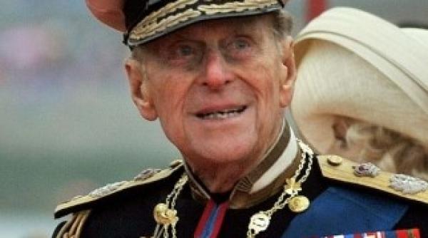 printul philip internat in spital